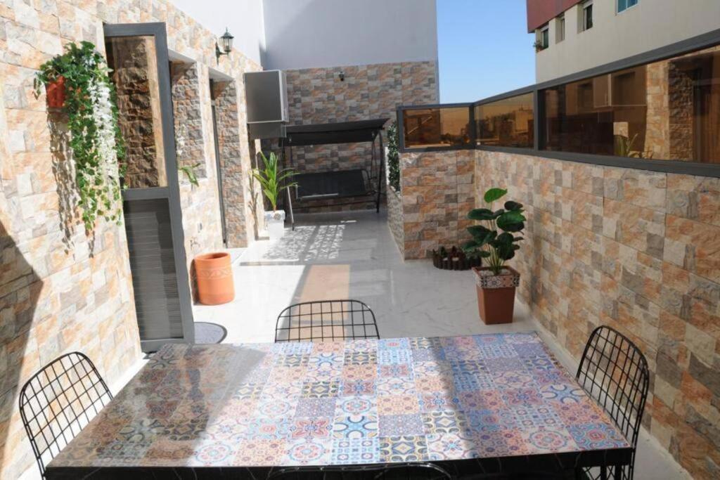 Appartement Meuble Et Bien Situe Meknès Exterior foto